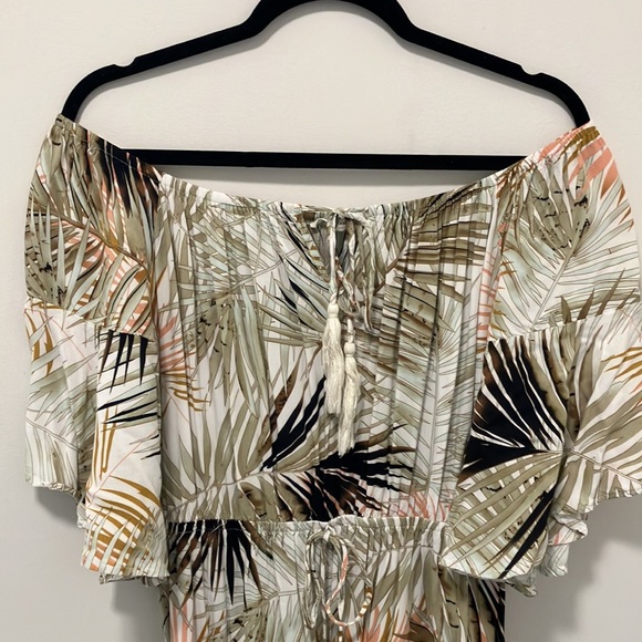 Flowy tropical print dress - Picture 3 of 4